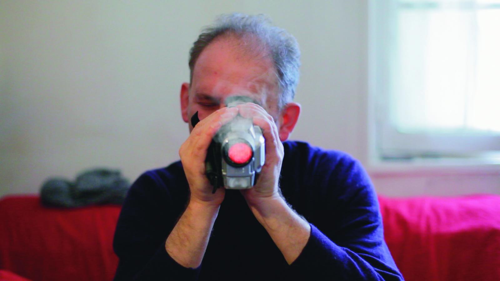 Court métrage Arrêter de filmer de Didier Ducroq et Philippe Guinet (2014)