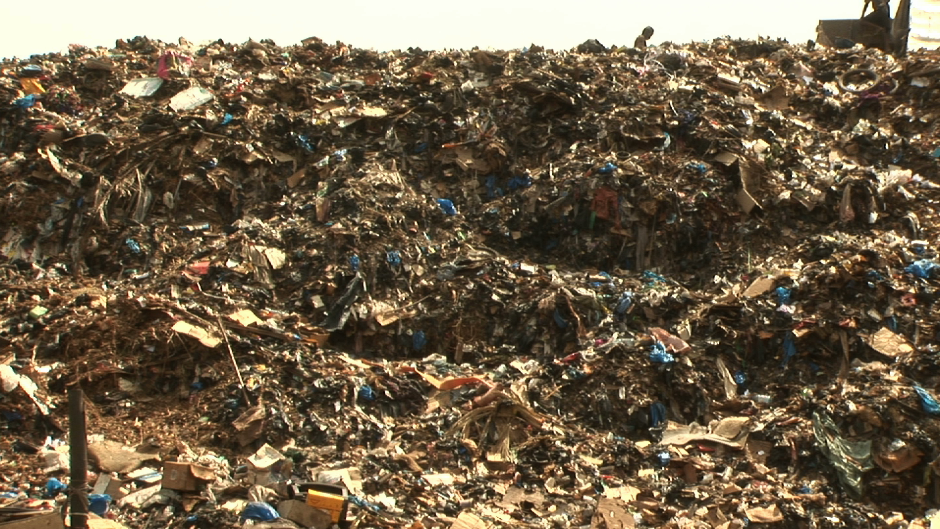 Court métrage Les déchets plastiques de Karim KONE ()